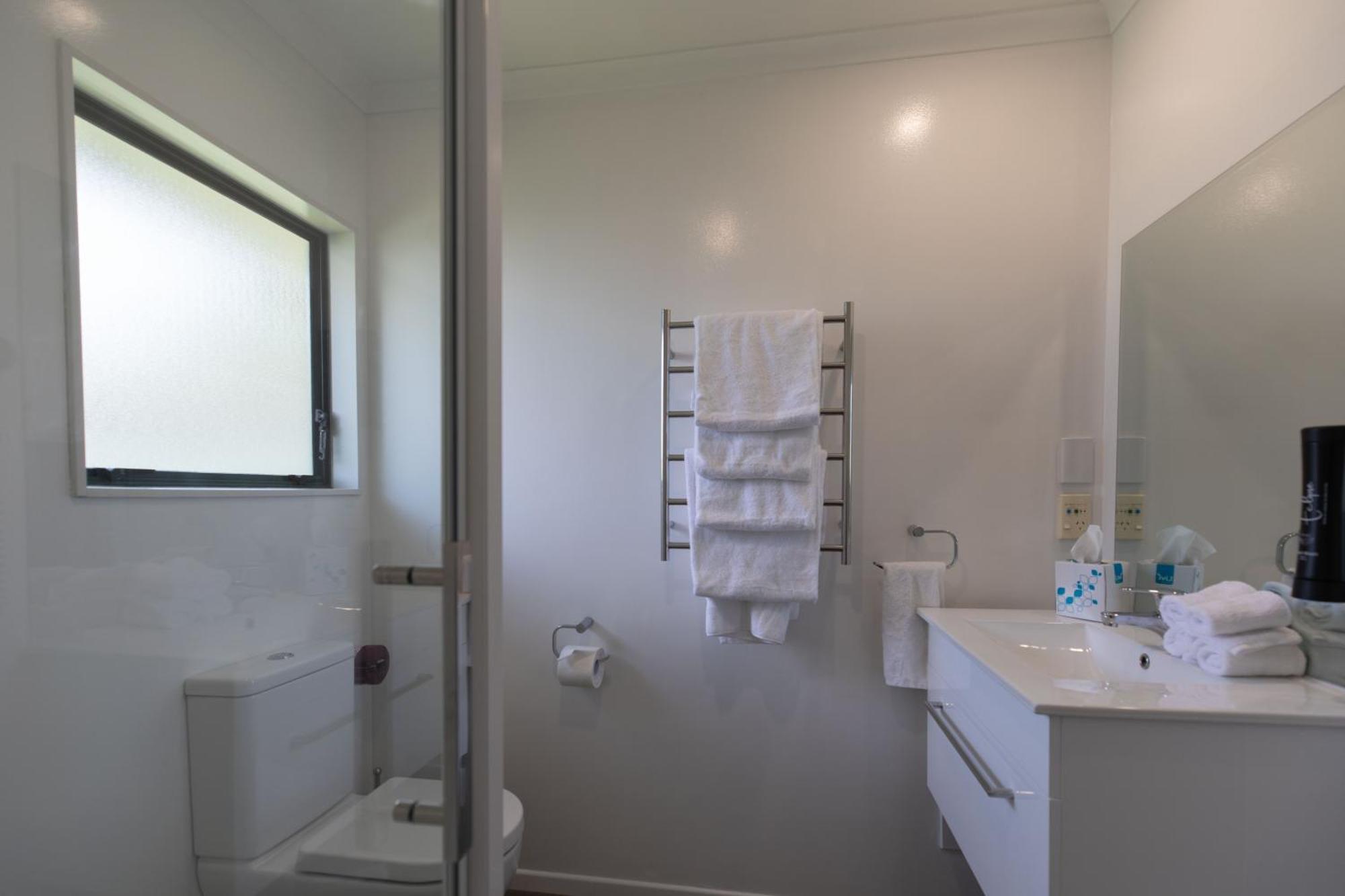 Motel Camelot Motor And Conference Centre 4*