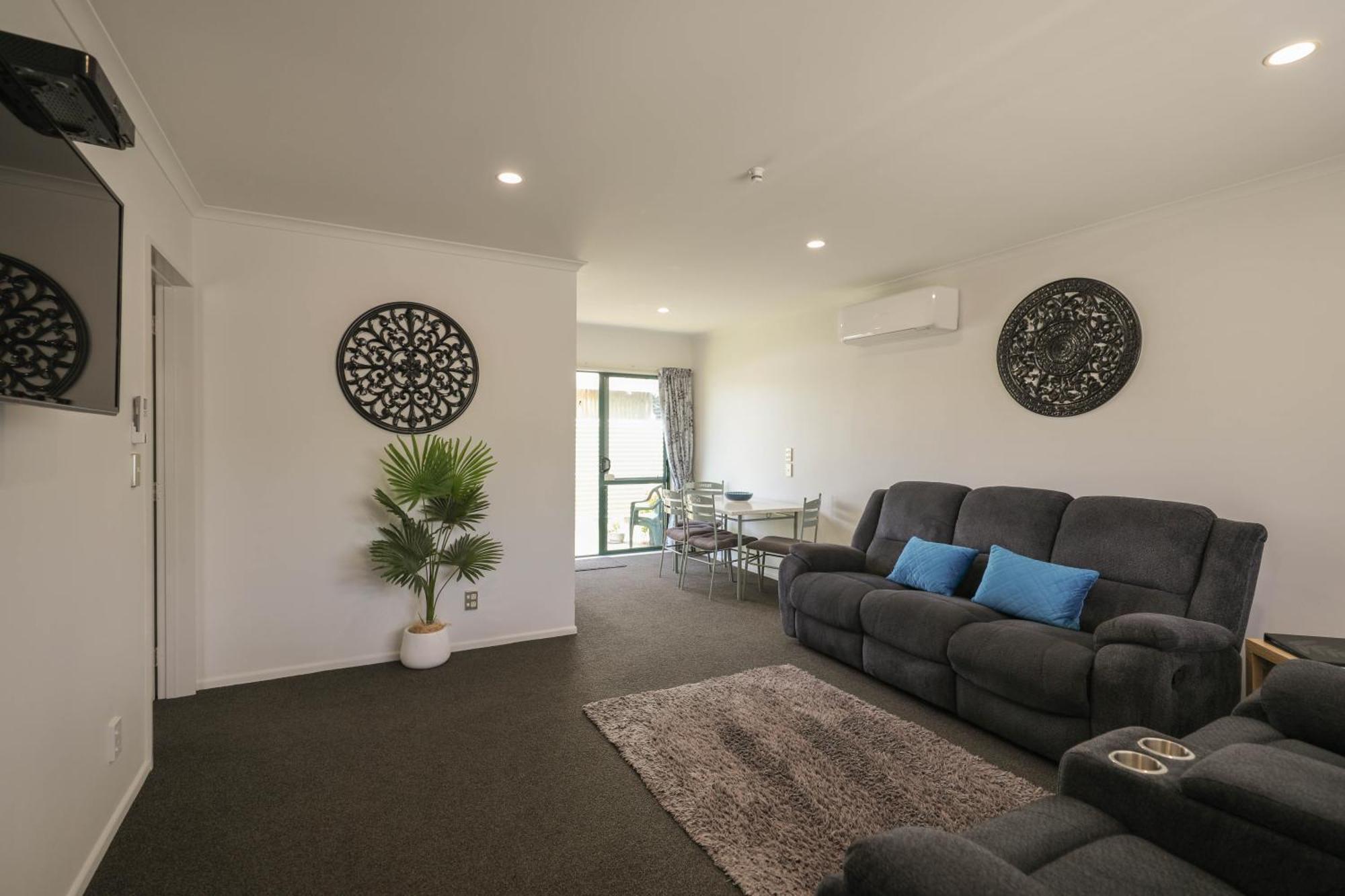 Motel Camelot Motor And Conference Centre Palmerston North